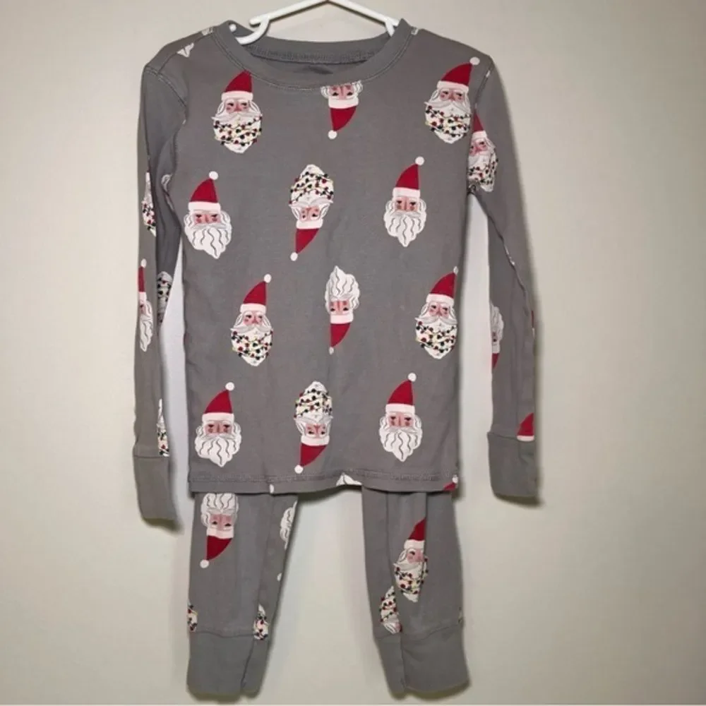 Old Navy Santa Pajama Set Kids Gray Holiday Christmas Sleepwear Size Small 6